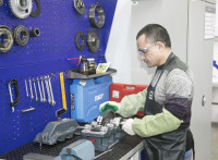 На «КАМАЗе» определили лучших слесарей-ремонтников