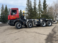 На рынок выведен крюковой погрузчик на шасси КАМАЗ-65951